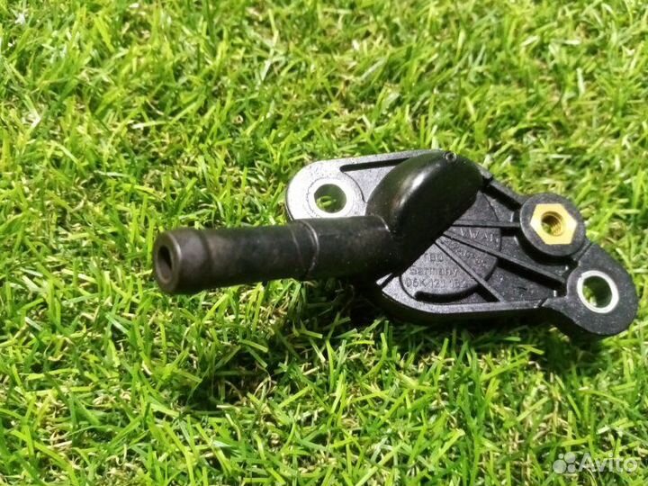 Фланец системы охлаждения Audi A6 C7 cypa 2016