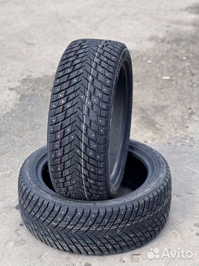 Zmax Winternova Stud II 225/45 R18 97U