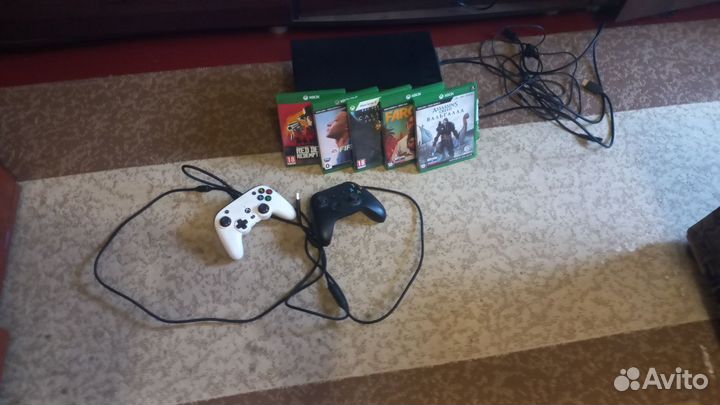 Игровая приставка