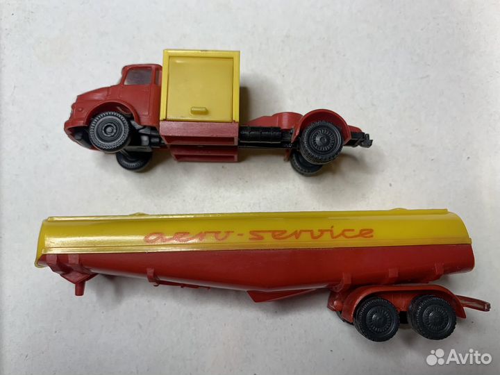 Модель авто 1:87 Мерседес бензовоз гдр пластик