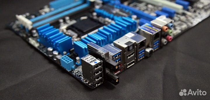 Asus p8z77v-deluxe, intel i7 3770k, corsair 16gb