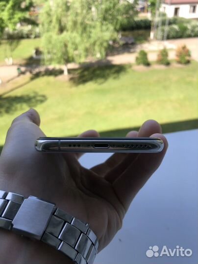 iPhone Xs, 256 ГБ