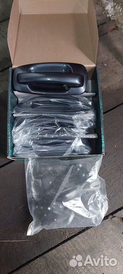 Ручки приора (борнео)