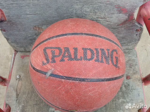 Баске�тбольный мяч 7 spalding