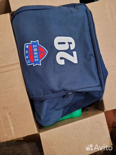 Коробка с одеждой