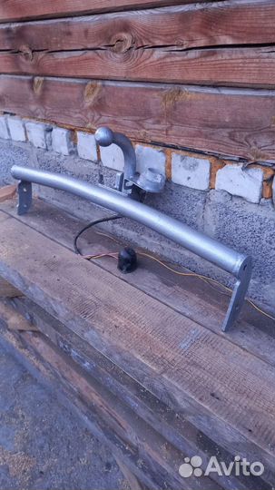 Фаркоп для тойота корола хэтчбек Е 120