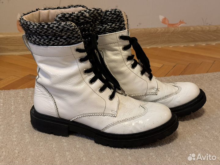 Ботинки доя девочки р36