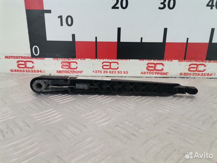 Поводок стеклоочистителя заднего для Opel Astra H