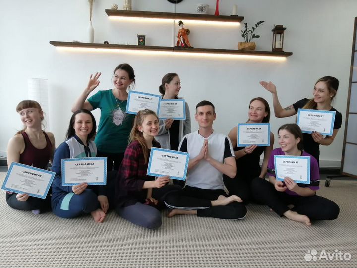 Инструктор по йоге и медитации, психолог