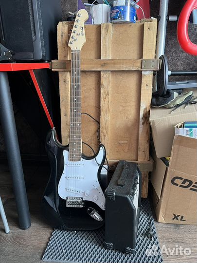 Электрогитара с комбиком