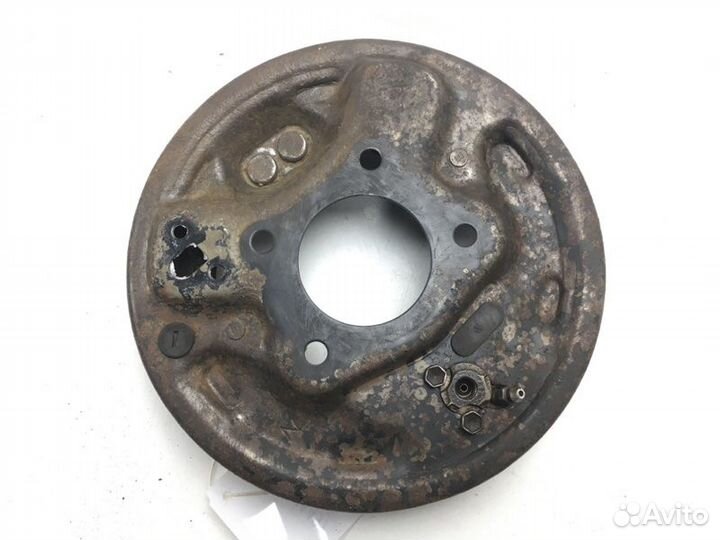 Тормозной механизм задний левый Toyota Caldina