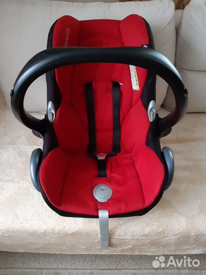Детское автокресло от 0 maxi cosi