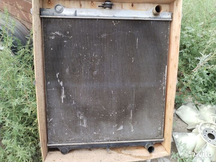 Радиатор hitachi zx230