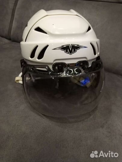 Хоккейный шлем Mission