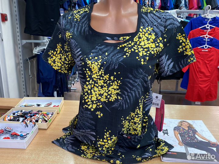 Медицинская одежда женская