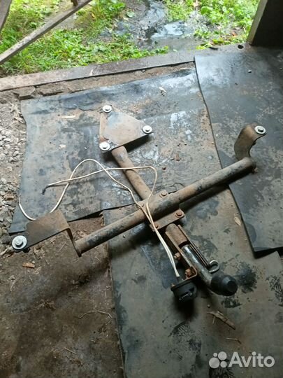 Фаркоп на Ладу priora хэтчбек