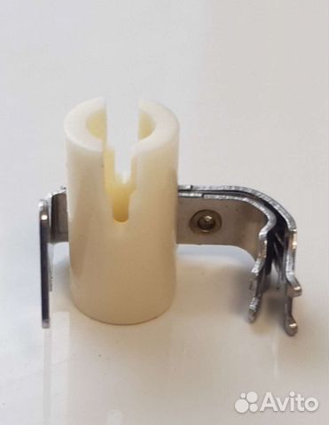 Нитевдеватель / Auto threaded