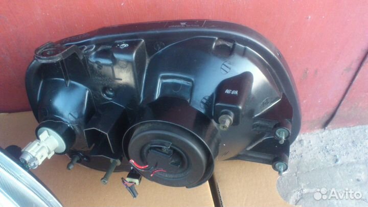 Фара ниссан марч K-11 95-2001г правая/левая