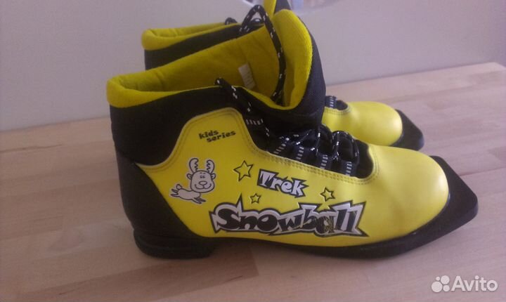 Лыжные ботинки р.37