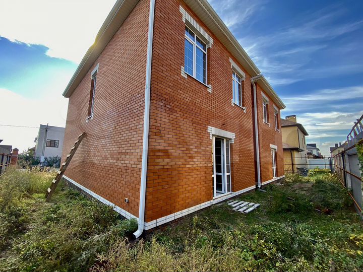 Дом 118 м² на участке 2,2 сот.