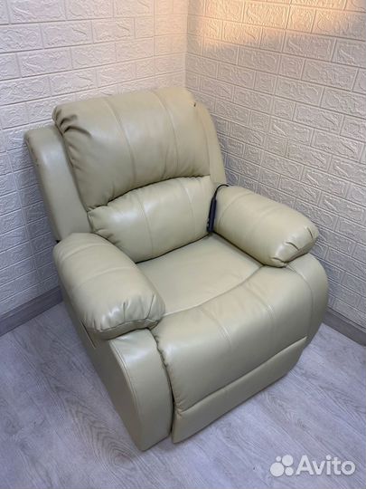 Кресло реклайнер