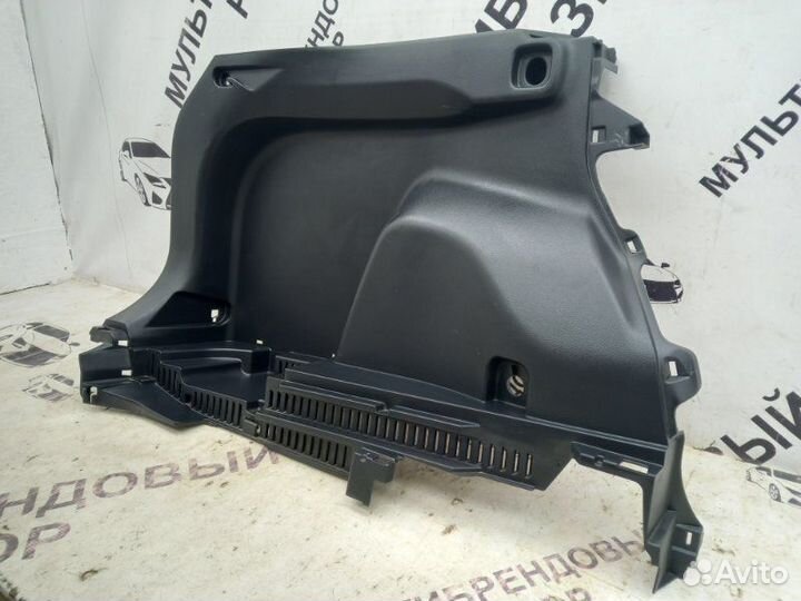 Обшивка багажника левая Toyota Rav4 50