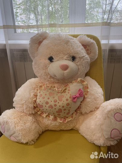 Плюшевый медведь новый