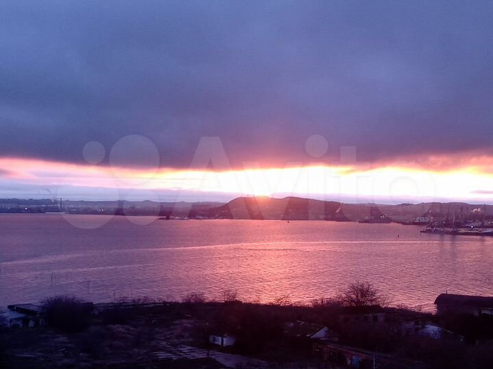 2-к. квартира, 52 м², 10/10 эт.