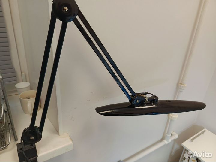 Бестеневая лампа