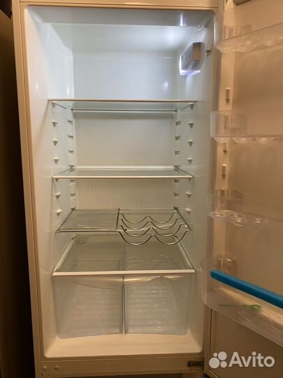 Холодильник Zanussi высота 200см бу