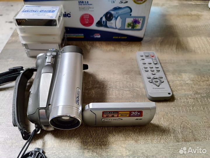 Видеокамера Panasonic NV-GS47EE