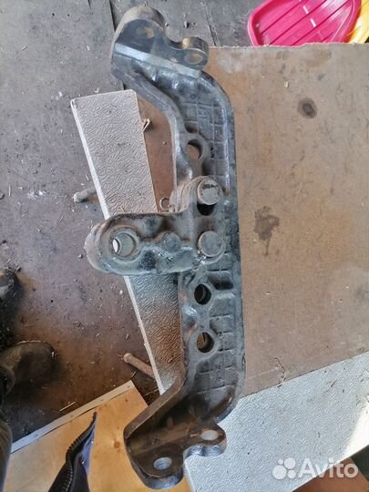 Поперечина на мтз-82 в сборе