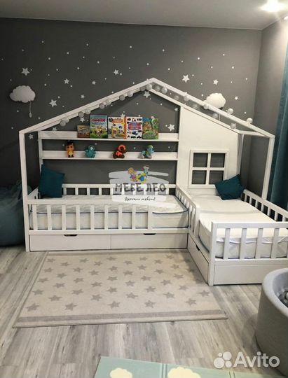 Детская кровать из массива