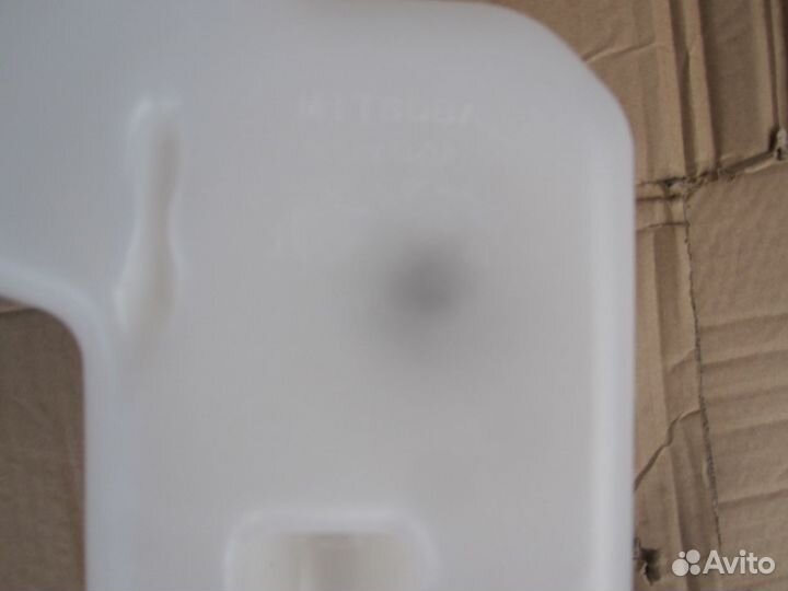 Бачок омывателя лоб стекла Honda Civic 8 4D 06-12