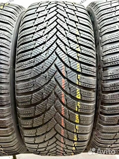 Firestone Winterhawk 4 225/55 R18 102V