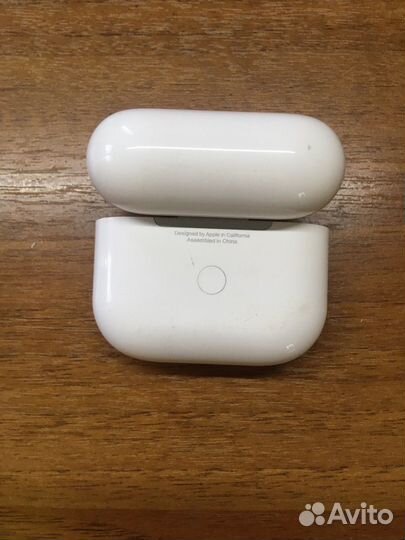 Беспроводные наушники apple airpods