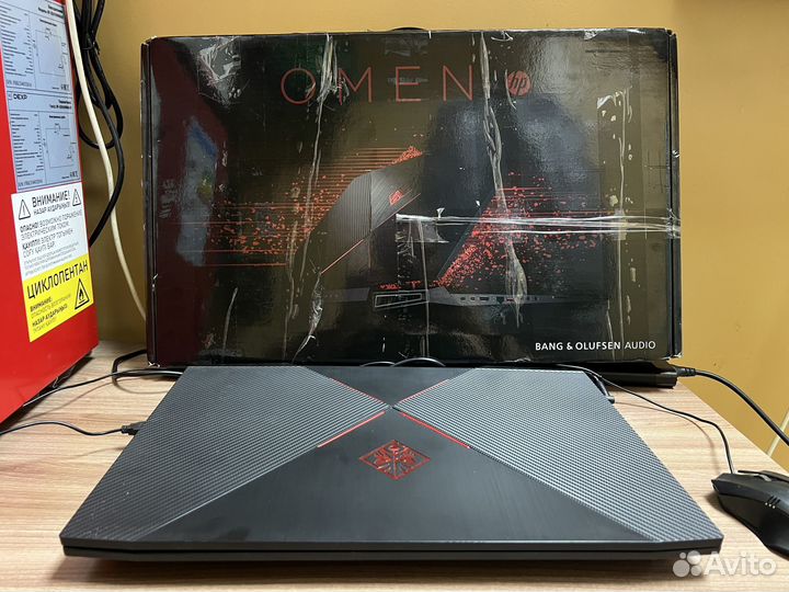 Игровой ноутбук HP Omen 17 i7/gtx1050/12gb/1tb-ssd