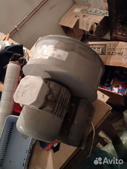 Вентилятор Bahcivan OBR 200 M-2K