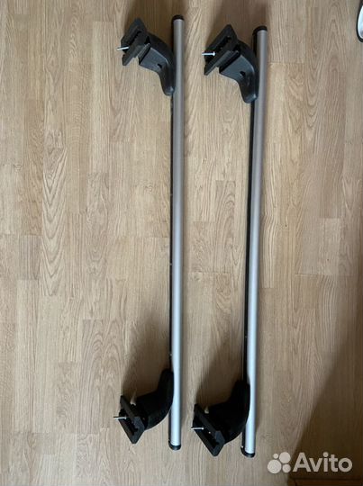 Поперечные рейлинги и крепления для лыж Amos