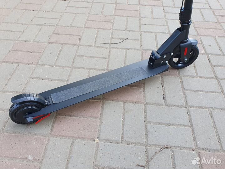 Электросамокат hiper Slim VX561