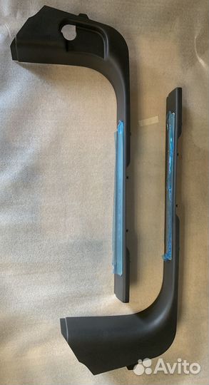 Накладки на пороги LR Discovery Sport