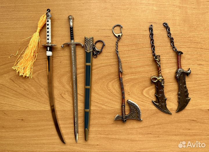 Брелоки из игр и сериалов