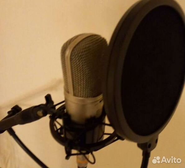 Звукозаписывающее оборудование, студия