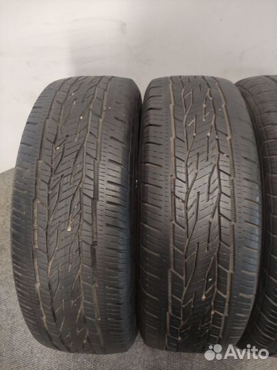 Continental ContiCrossContact LX2 215/65 R16