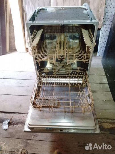 Посудомоечная машина Electrolux стиральная индезит