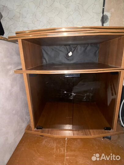 Тумбочка под телевизор