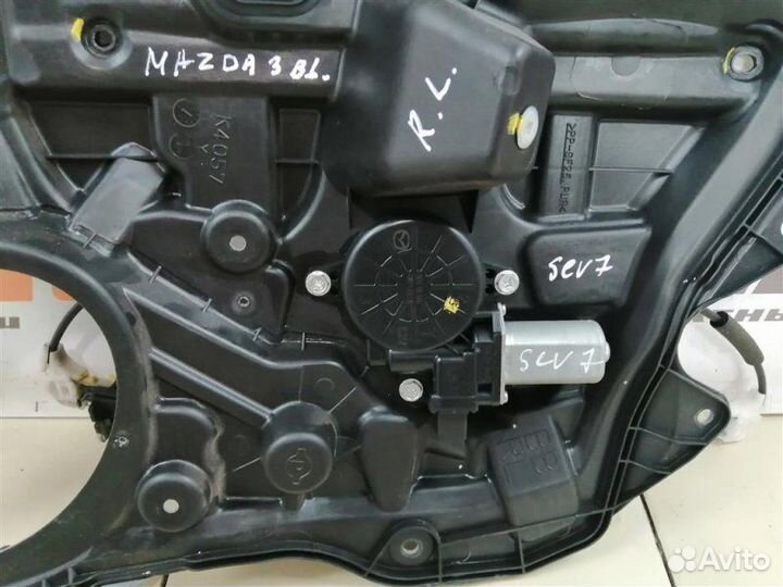 Стеклоподъемник задний левый Mazda 3 Bl хэтчбек