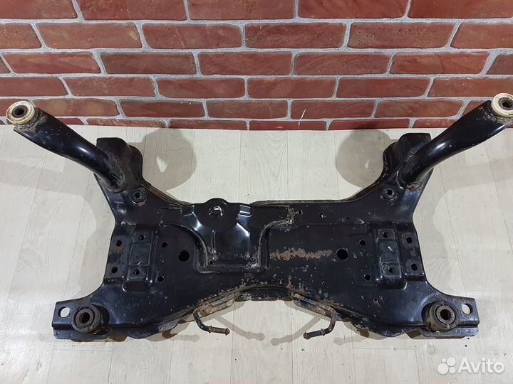 Подрамник передний Ford focus 2