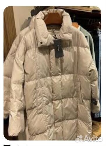 Пуховик Massimo Dutti.новый