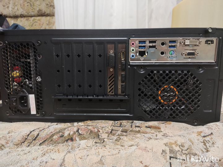 Корпус aerocool cylon